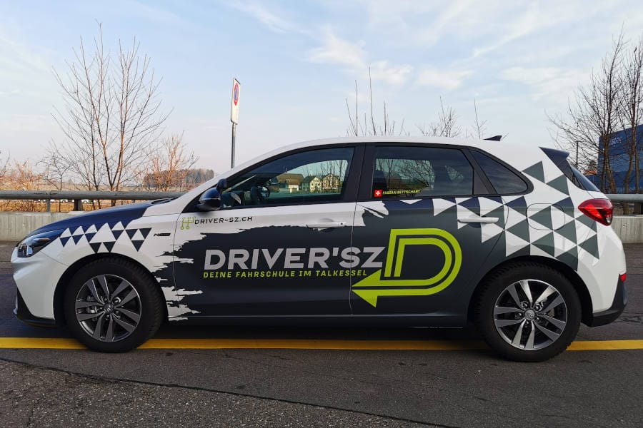 Autofolierung Fahrschule Autofolierung Fahrschule